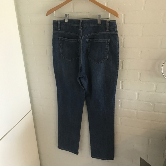 Vintage Gloria Vanderbilt Women’s Denim jeans Dark wash Straight leg Sz 8P - Picture 6 of 9
